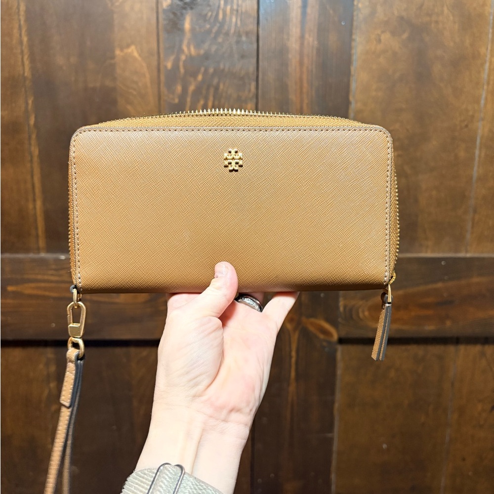 Tory Burch Tan Leather Wristlet